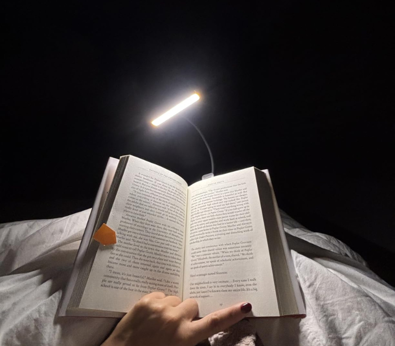 Lámpara para leer libros.